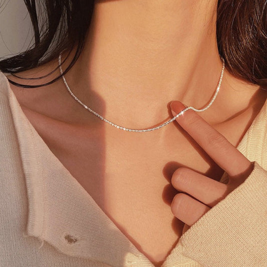 Tunt halsband