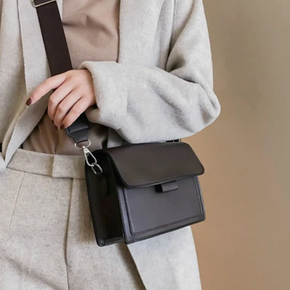 Classy crossbodyväska